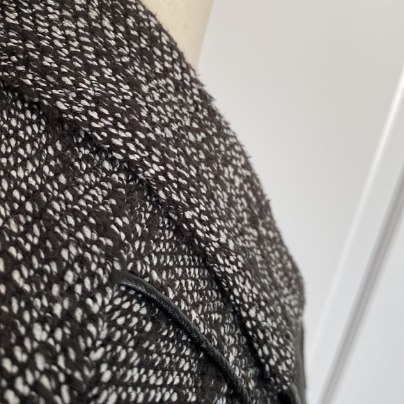 Express - Sweater Blazer - Black & White - Small - Picture 10 of 11